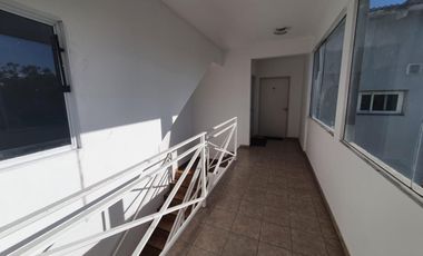 Departamento 2 Amb. En Venta, Ideal Inversor - Moreno Centro