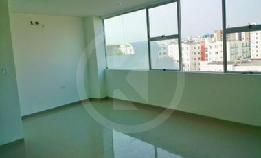 Apartamento, En La Castellana, Edificio Luxury 62, Montería.