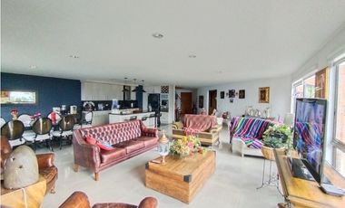 APARTAMENTO DUPLEX PENTHOUSE EN VENTA EN SABANETA, LOMA LINDA 14P