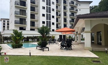 Venta de apartamento en Clayton-Albrook, Ph Embassy Village