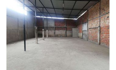 terreno  con bodega de venta en portoviejo