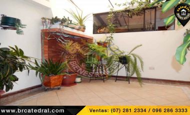 Casa de venta en Puertas del Sol – código:12077