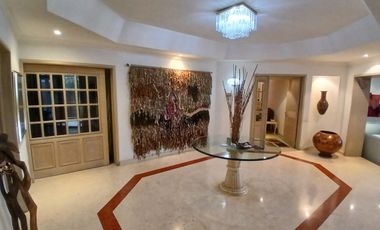 apartamento en arriendo en los rosales. Cod A121133030