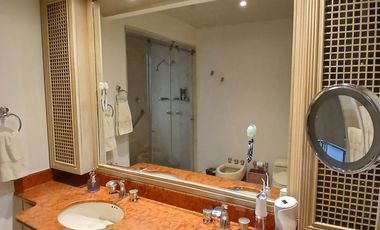 apartamento en arriendo en los rosales. Cod A121133030