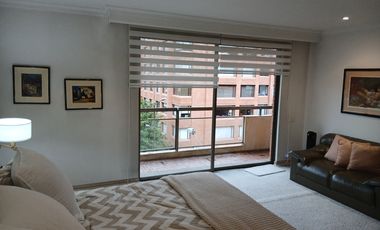 apartamento en arriendo en los rosales. Cod A121133030