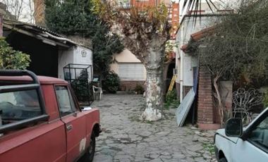 CASA PH DE 3 AMBIENTES A RECICLAR C/ COCHERA EN VENTA - MORON CENTRO