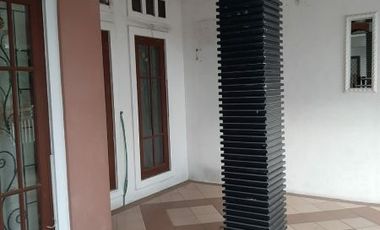 Rumah Puri Surya Jaya Cluster Vancouver