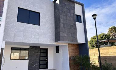 Casa En Venta En Fraccionamiento En San Pedro Cholula