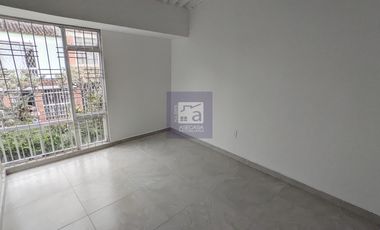 COD. 6050 - SE ARRIENDA CASA - BARRIO: SAN TELMO