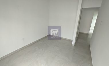 COD. 6050 - SE ARRIENDA CASA - BARRIO: SAN TELMO