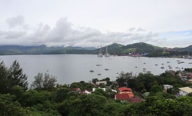 House with Sea View at Subic Bay View Residences for Sale