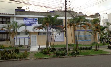 COD. 5823 - SE ARRIENDA CASA - BARRIO: SOTOMAYOR