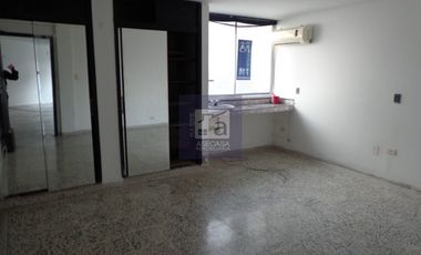 COD. 5823 - SE ARRIENDA CASA - BARRIO: SOTOMAYOR