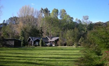 Hermosa casa Estilo campestre en media hectárea Quitacalzón