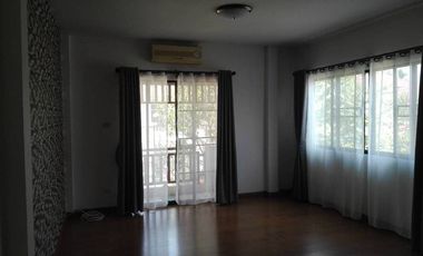 4 Bedroom House for sale at The Laguna Home