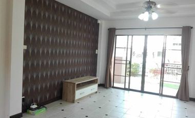 4 Bedroom House for sale at The Laguna Home