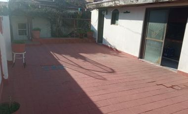 CASA CON GALPON INDUSTRIAL