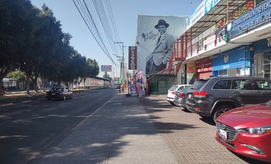 Plaza Comercial en Venta, zona Prados Agua Azul y  av. 11 Sur, Puebla