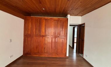 apartamento en arriendo en santa paula-usaquén. Cod A51984