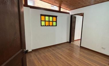 apartamento en arriendo en santa paula-usaquén. Cod A51984