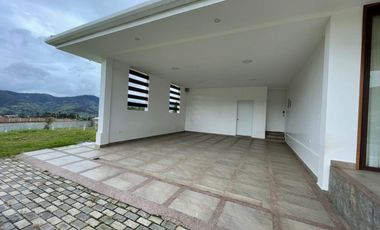 Vendo casa de lujo en Carigán