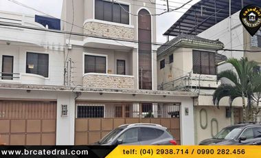 Casa de venta en Garzota - Etapa 1 – código:16624