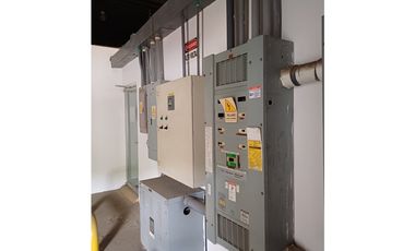 ISC - GALERA ZONA INDUSTRIAL - MILLA 8 (1250 M2) - PH