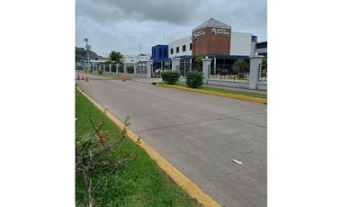 ISC - GALERA ZONA INDUSTRIAL - MILLA 8 (1250 M2) - PH