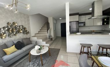 Casa en Venta al Poniente Fracc. Triana