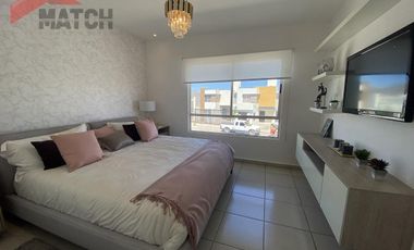 Casa en Venta al Poniente Fracc. Triana