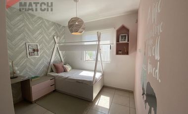 Casa en Venta al Poniente Fracc. Triana