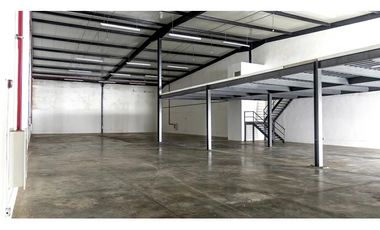 VENTA de Galera en TOCUMEN!! >>500 mt2<<