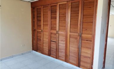 SE VENDE CASA EN LA FLORESTA, ARRAIJAN