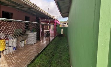 SE VENDE CASA EN LA FLORESTA, ARRAIJAN