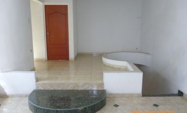 casa en venta en guaimaral. Cod V10511