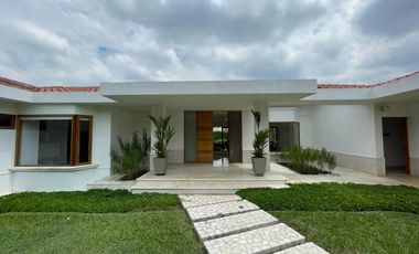 casa campestre en arriendo en pance. Cod A305