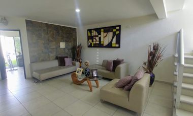 Casa en venta 4 Recámaras una en P.B. Fracc. Palmas, Medellín de Bravo $2850000