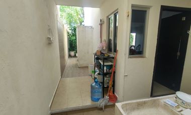 Casa en venta 4 Recámaras una en P.B. Fracc. Palmas, Medellín de Bravo $2850000
