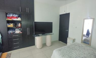 Casa en venta 4 Recámaras una en P.B. Fracc. Palmas, Medellín de Bravo $2850000