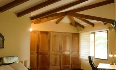 casa en venta en pinares. Cod V19845