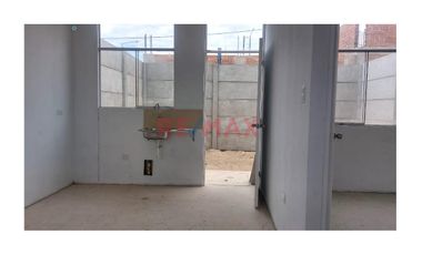 Alquilo Casa Urbanizacion Palma Real  Reque