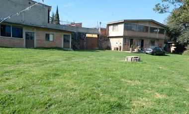 CASA Y TERRENO CERCA DE CLUB MONTESUR