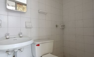 casa en arriendo en niza. Cod A24104