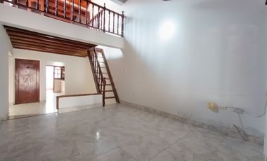 casa en arriendo en niza. Cod A24104