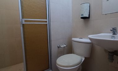 casa en arriendo en niza. Cod A24104