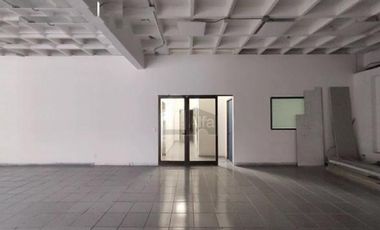 Local en Renta Ingenieros Militares Col Argentina Poniente Miguel Hidalgo