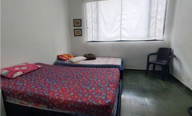 Se Vende Casa Campestre Con Piscina y Kiosco En Chinauta Sector Peaje