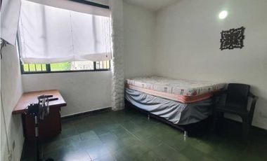 Se Vende Casa Campestre Con Piscina y Kiosco En Chinauta Sector Peaje