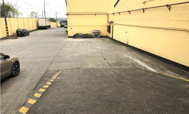 Sector Inmaconsa, Vía a Daule Alquiler 1100 m² Bodega con Oficinas