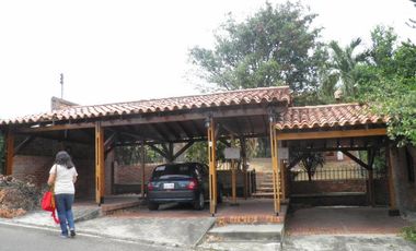 casa en venta en bocono. Cod V15051
